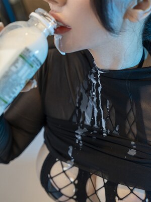 潘娇娇 女神浴池诱惑_033