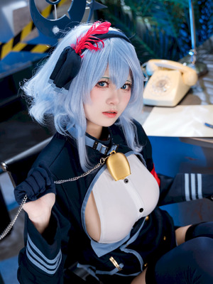 九柒喵 - 天雨亚子 (蔚蓝档案)_04