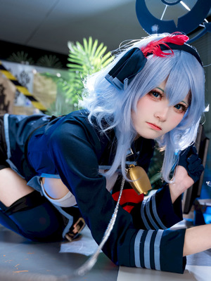 九柒喵 - 天雨亚子 (蔚蓝档案)_26