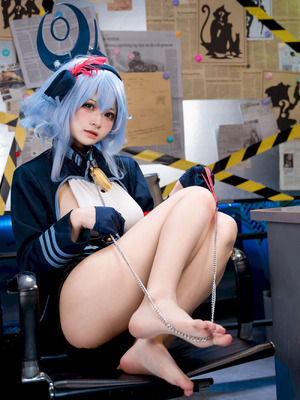 九柒喵 - 天雨亚子 (蔚蓝档案)_46