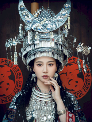 年年 - 苗疆少女 50P