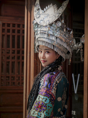 年年 - 苗疆少女 50P_08