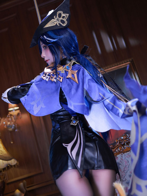 水淼Aqua cosplay Clorinde - Genshin Impact_04