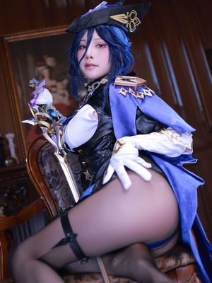 水淼Aqua cosplay Clorinde - Genshin Impact_17