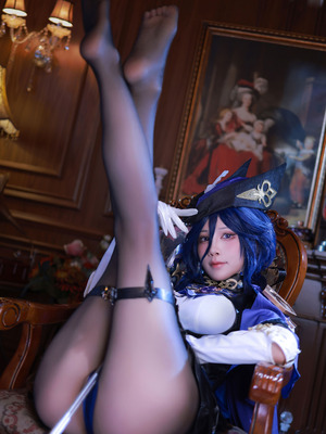 水淼Aqua cosplay Clorinde - Genshin Impact_19