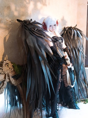 蠢沫沫 – 黑天鹅