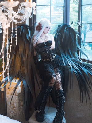 蠢沫沫 – 黑天鹅_052