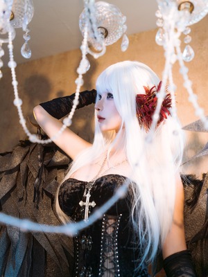 蠢沫沫 – 黑天鹅_001