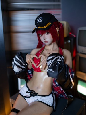 蠢沫沫 – 宝钟玛琳船长_006