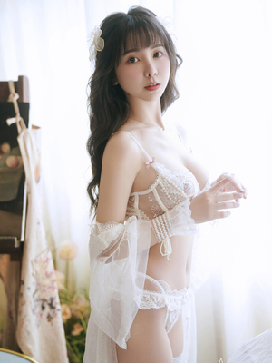 [JVID] 月台尼Tiny - 新尺度登場‼️初嚐禁果解開情慾底線