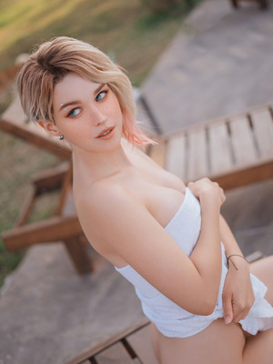 Shirogane-Sama - Swimsuit Gwen_26