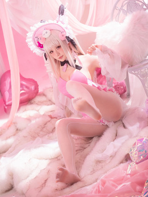 星之迟迟 哈尔福德兔女郎_02