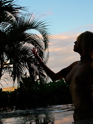 スケベの女神・メガミッケ4水着エレグ_205