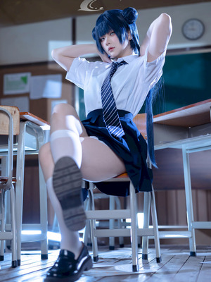 屿鱼 - 妃咲 JK (蔚蓝档案)_05