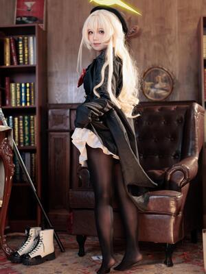 不悬ovo  - 笑面教授