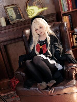 不悬ovo&nbsp;&nbsp;- 笑面教授_不悬ovo - 蔚蓝档案 - 笑面教授 (OL制服) (8)