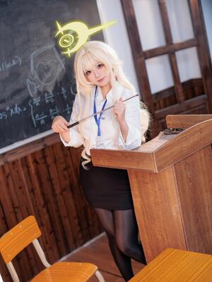 不悬ovo&nbsp;&nbsp;- 笑面教授_不悬ovo - 蔚蓝档案 - 笑面教授 (OL制服) (22)