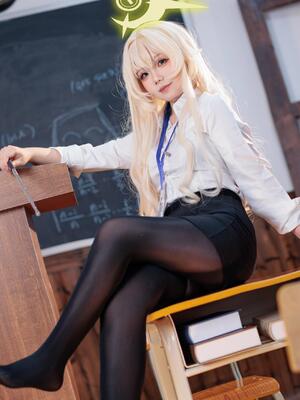 不悬ovo&nbsp;&nbsp;- 笑面教授_不悬ovo - 蔚蓝档案 - 笑面教授 (OL制服) (28)