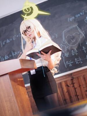 不悬ovo&nbsp;&nbsp;- 笑面教授_不悬ovo - 蔚蓝档案 - 笑面教授 (OL制服) (31)