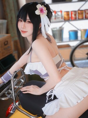 Sally Dorasnow - Tifa bikini_016