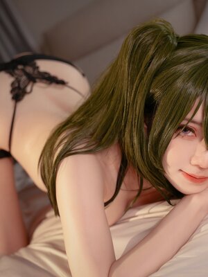 Sally Dorasnow - Ubel Lingerie_025