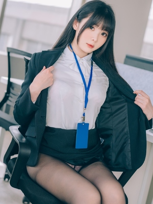 霜月shimo&nbsp;&nbsp;霜月的秘密辦公室 Shimo' Secret Office_019