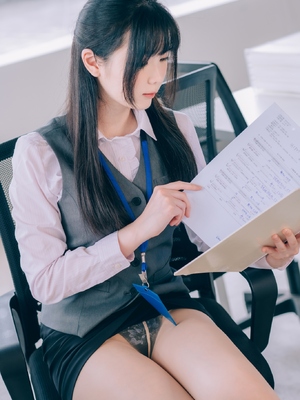 霜月shimo&nbsp;&nbsp;霜月的秘密辦公室 Shimo' Secret Office_059