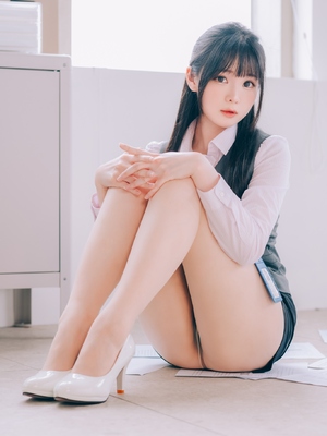 霜月shimo&nbsp;&nbsp;霜月的秘密辦公室 Shimo' Secret Office_069