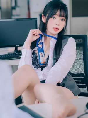 霜月shimo&nbsp;&nbsp;霜月的秘密辦公室 Shimo' Secret Office_079