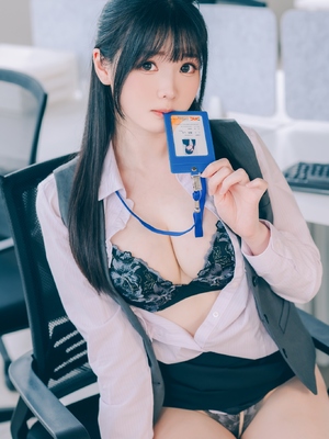 霜月shimo&nbsp;&nbsp;霜月的秘密辦公室 Shimo' Secret Office_081