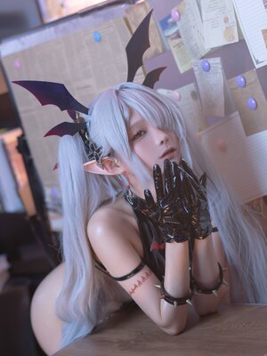 蠢沫沫 – 蔚蓝档案 银镜伊织_019