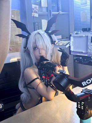 蠢沫沫 – 蔚蓝档案 银镜伊织_148