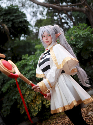 上杉绘梨落 葬送的芙莉莲_09