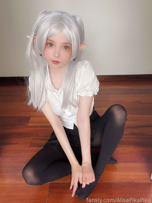 Rocksy Light - OL Frieren_09