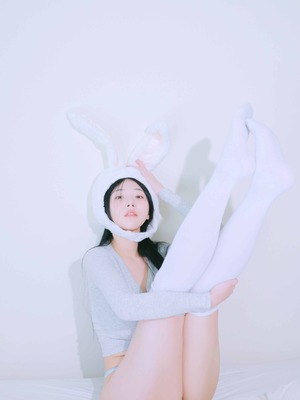 Yeon Woo - Terrace_010