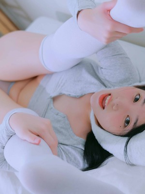 Yeon Woo - Terrace_029