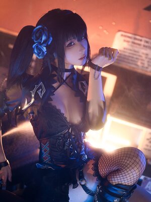 蠢沫沫 – 黑岩射手_21