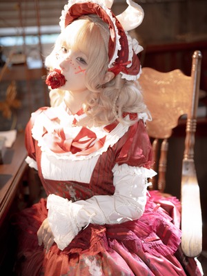 蠢沫沫 – 《橱窗娃娃》