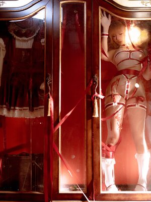 蠢沫沫 – 《橱窗娃娃》_079