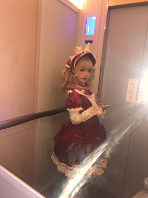 蠢沫沫 – 《橱窗娃娃》_125