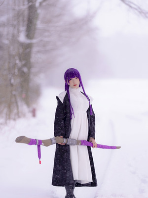 Fantasy Factory - Fern Snow_08