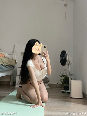 微密圈巨乳肥臀红人【笨蛋初初】_42