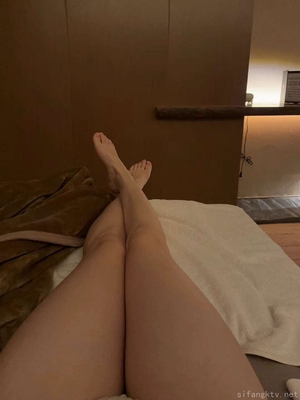 微密圈巨乳肥臀红人【笨蛋初初】_2048.cc-(172)