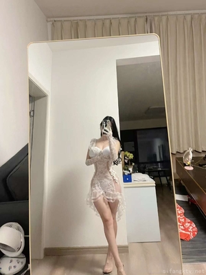 微密圈巨乳肥臀红人【笨蛋初初】_2048.cc-(231)