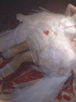 蠢沫沫 – 坠天使_017