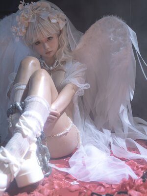 蠢沫沫 – 坠天使_048