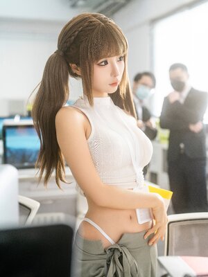 蠢沫沫 – 四月T3订阅《工作时间》_(4)