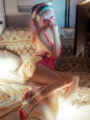 蠢沫沫 – 烟_009