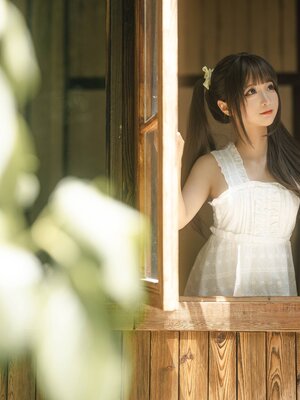 蠢沫沫 –夏白吊带_(68)