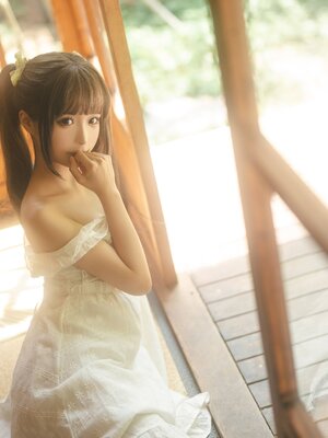 蠢沫沫 –夏白吊带_(103)